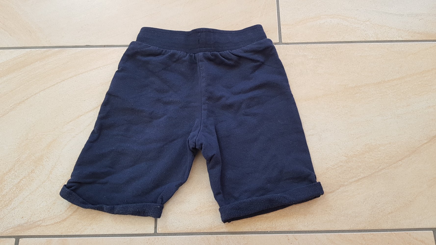 blaue kurze Hose / Shorts in Gr. 86 von bon Prix