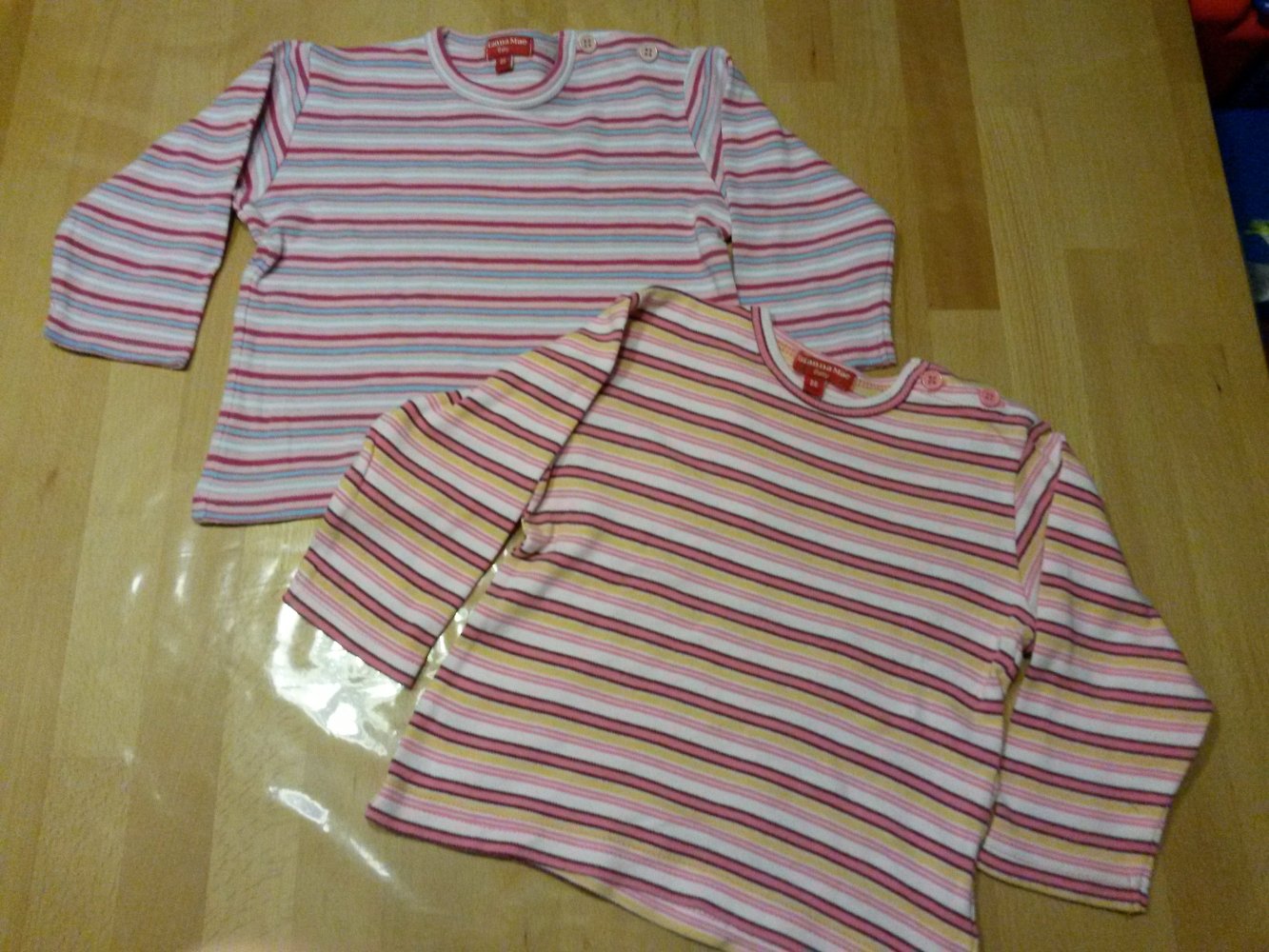 2 gestreifte LAShirts in Gr. 86 von Ginna Mae