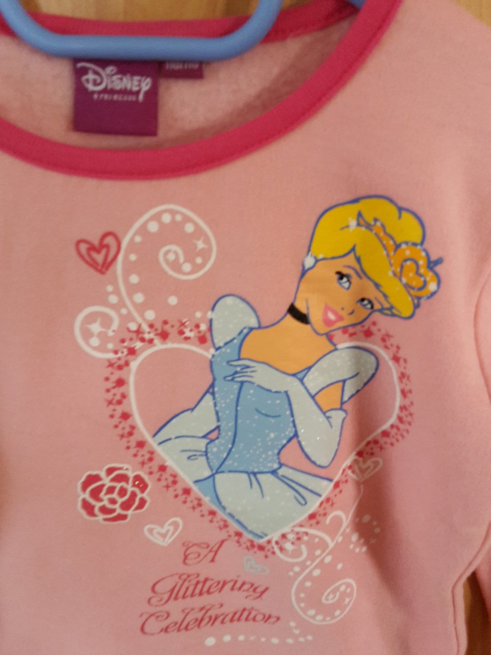 schönes warmes Sweatshirt in Gr. 110/116 disney