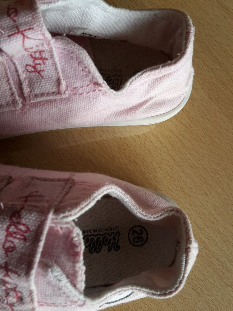 Hello Kitty Sneaker/ Turnschuhe in Gr. 26