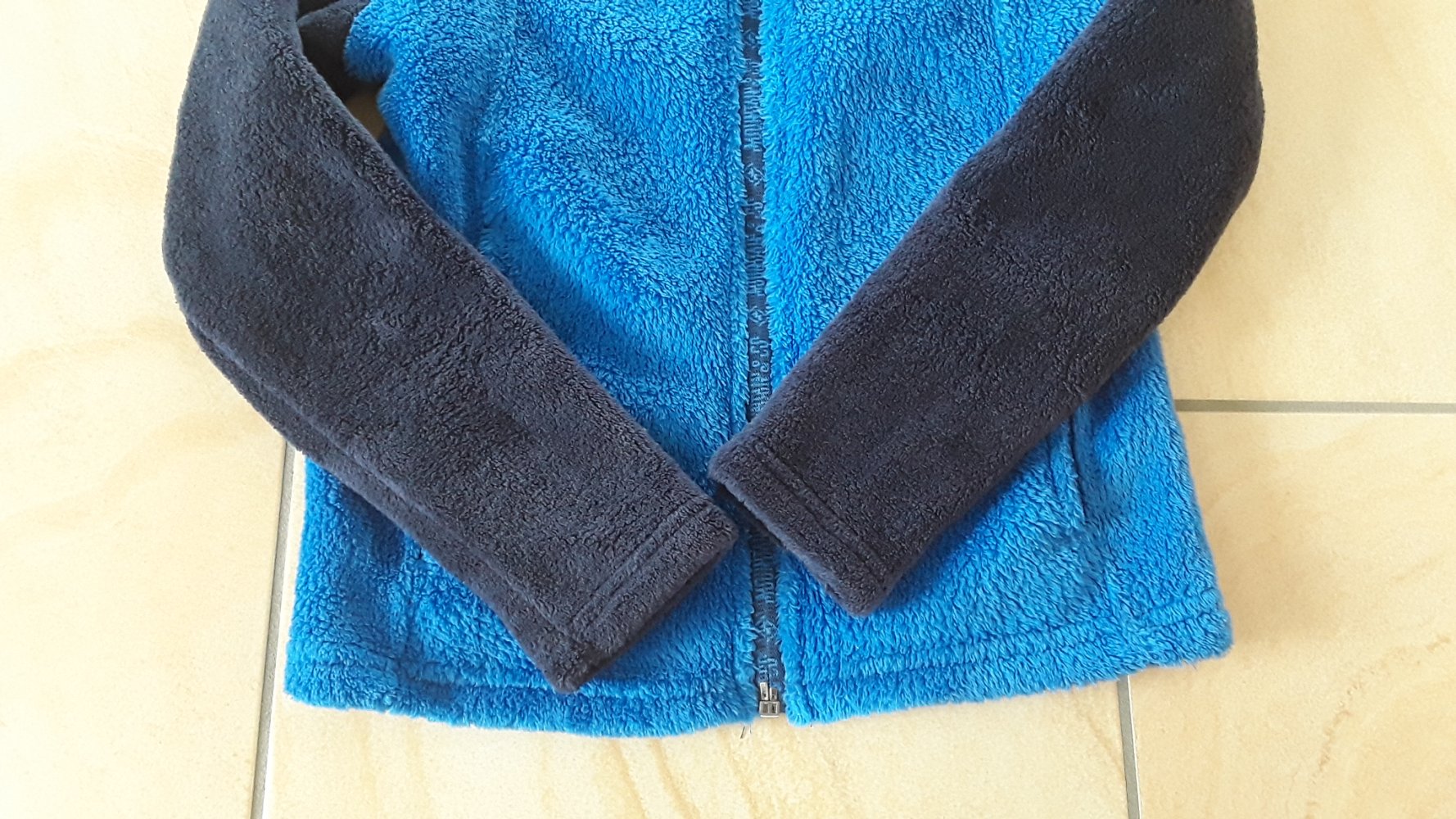 blaue Teddyfleecejacke in Gr. 110/116 von lupilu
