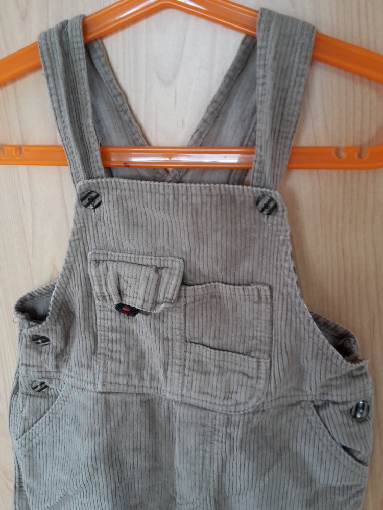 hellbraune Cordlatzhose in Gr. 92