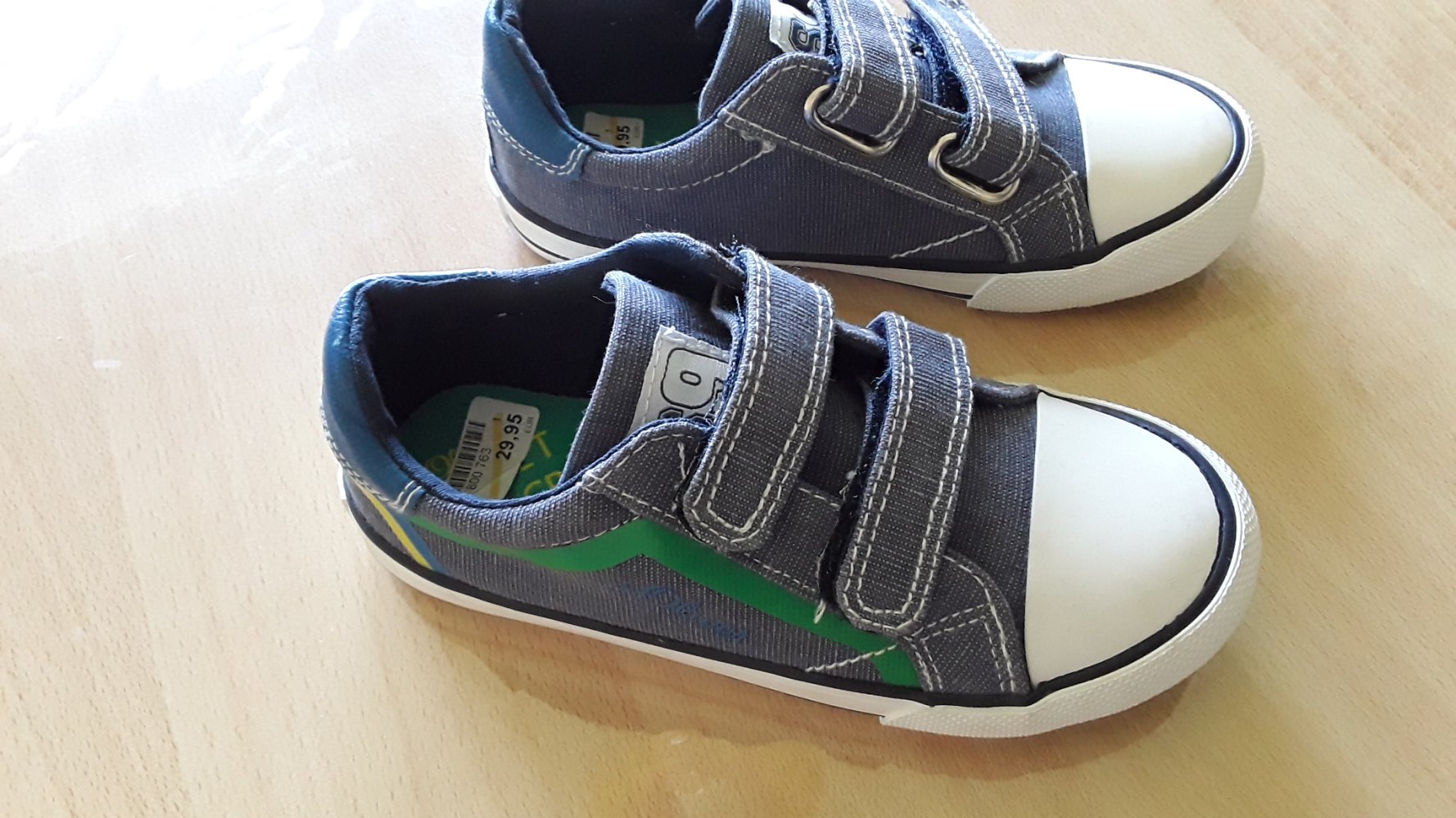 NEUE - Sneaker von s.oliver Gr. 28