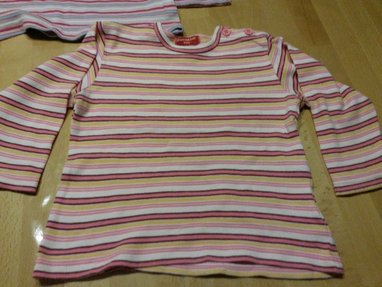 2 gestreifte LAShirts in Gr. 86 von Ginna Mae
