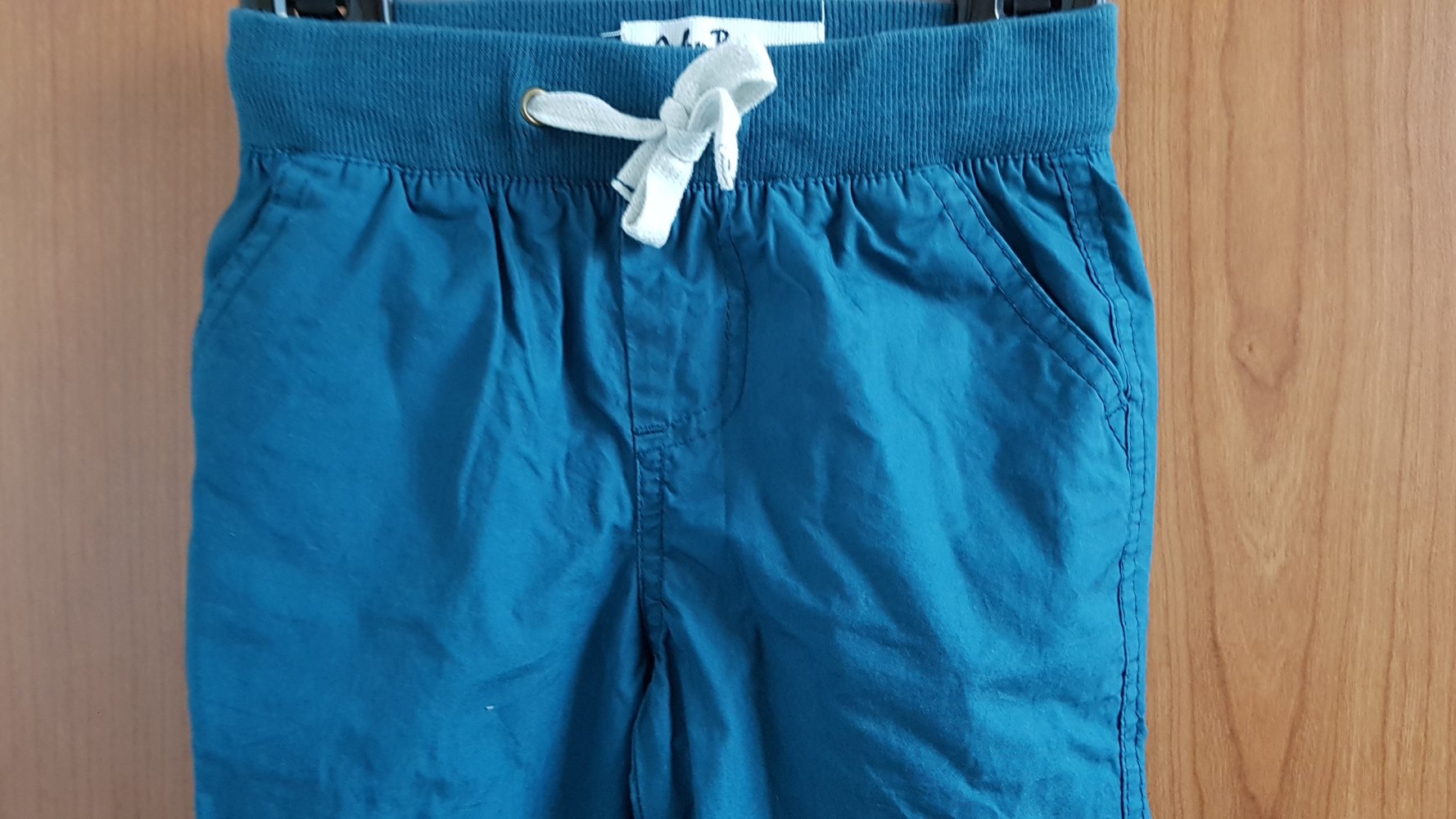 Jogginhose/ Stoffhose Gr. 104 von John Baner