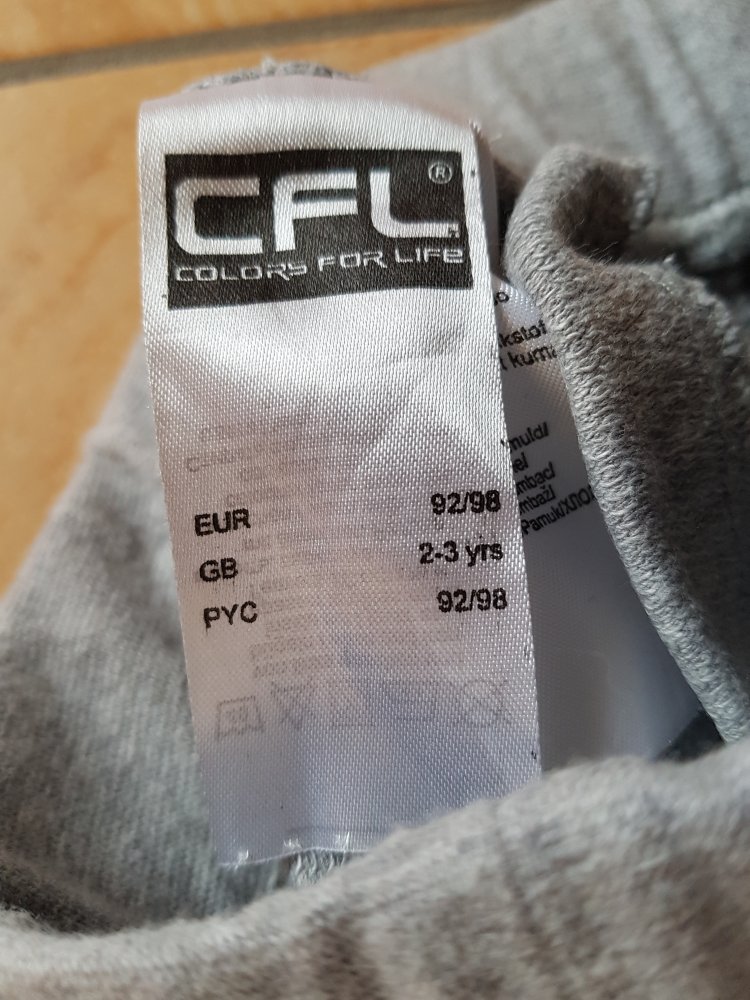 graue Shorts in Gr. 92/98 von CFL