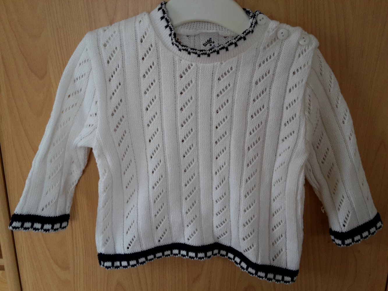 schöner Pullover in Gr. 80 von tutti mini