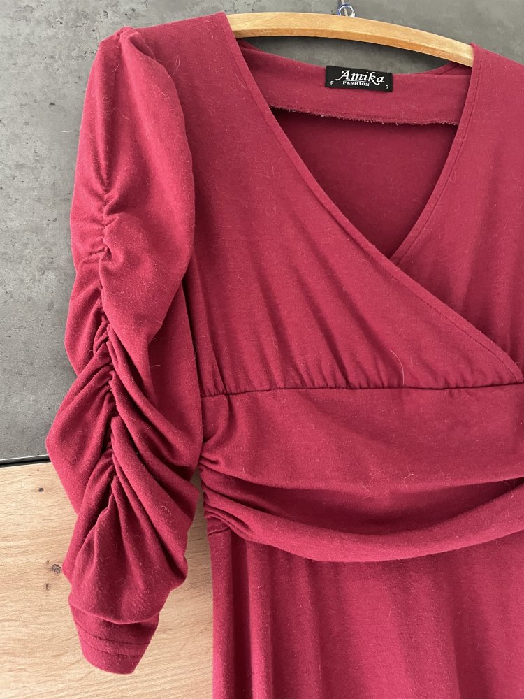 Rotes Kleid - Raffung - Halbe Ärmel - Wickeloptik - V-Ausschnitt - 36