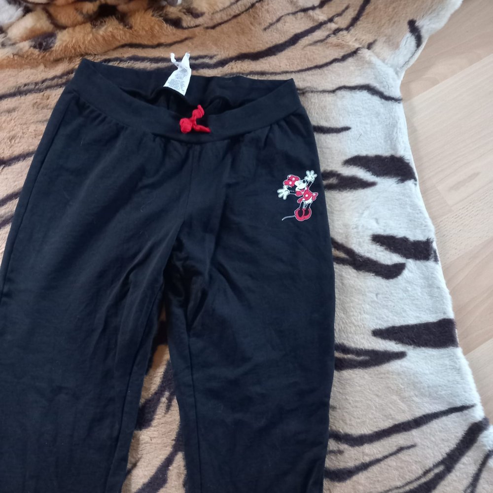 *** Schöne ~ Jogging Hose ~ Disney Mickey and Friends ***