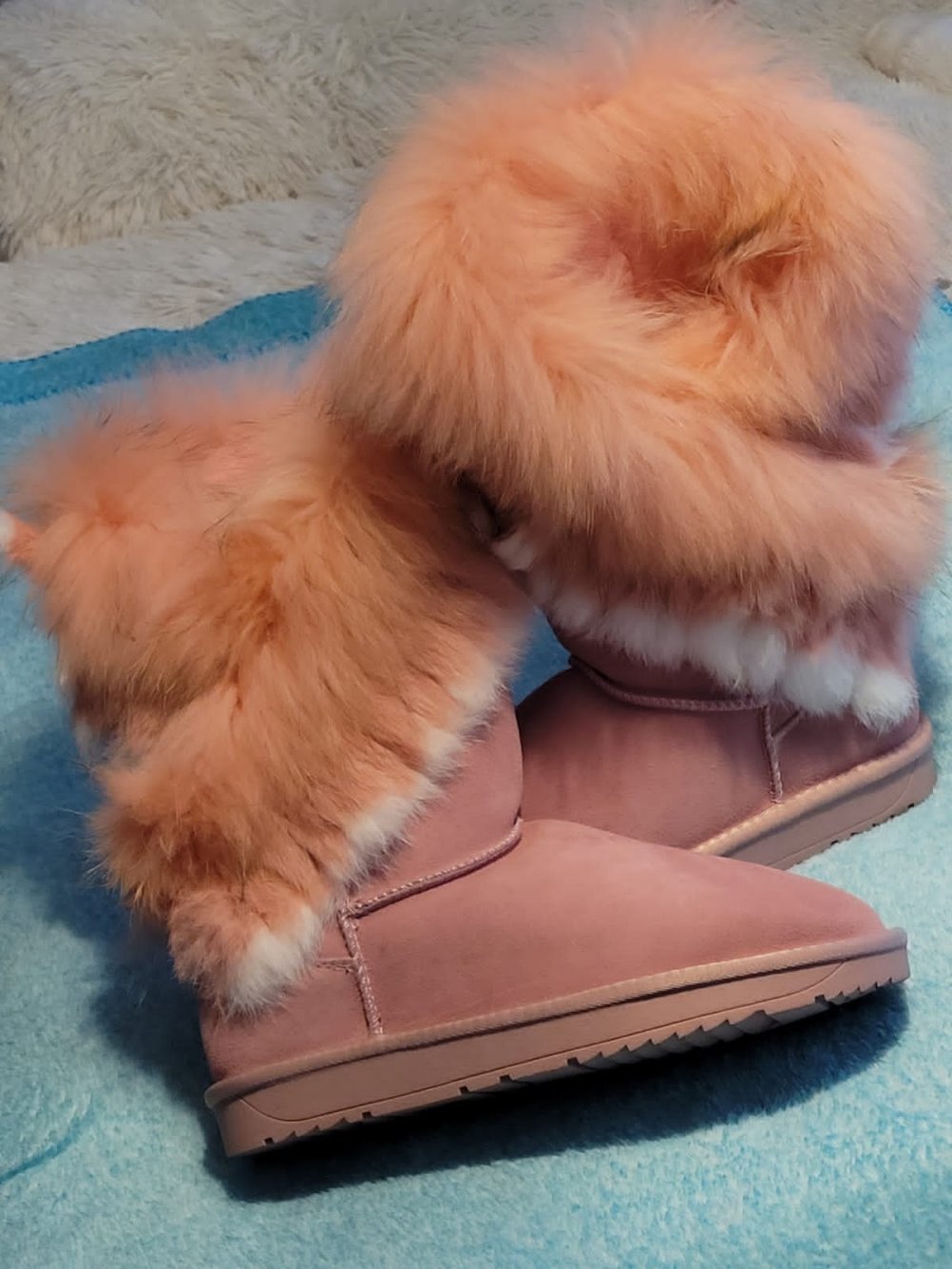 *** Neu ~ Chic ~ Boots ~ Fell ***