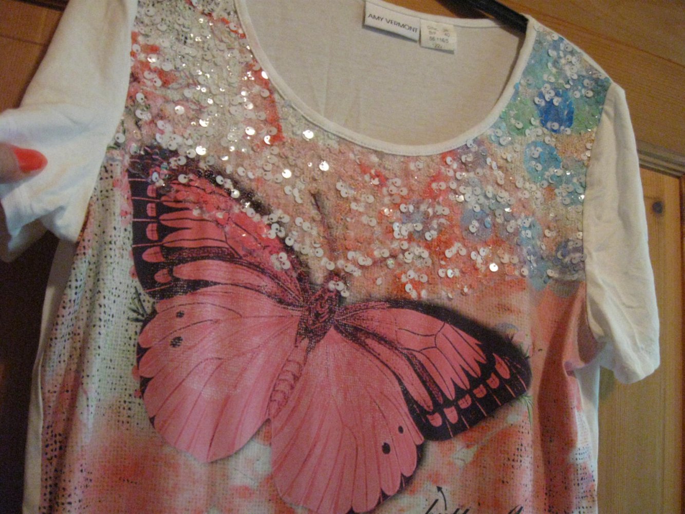 *** Farbenfrohes Shirt mit Papillon Druck ***