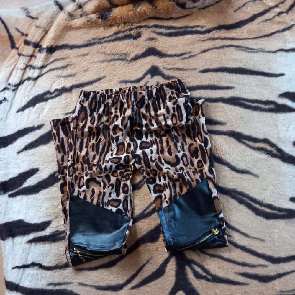 *** Neu ~ Sexy ~ Leo ~ Leggings ~ Details ***