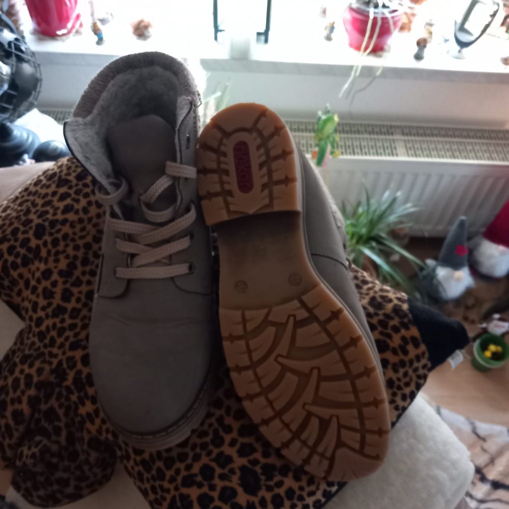 *** Gefüttert ~ Boots ~ Rieker ***