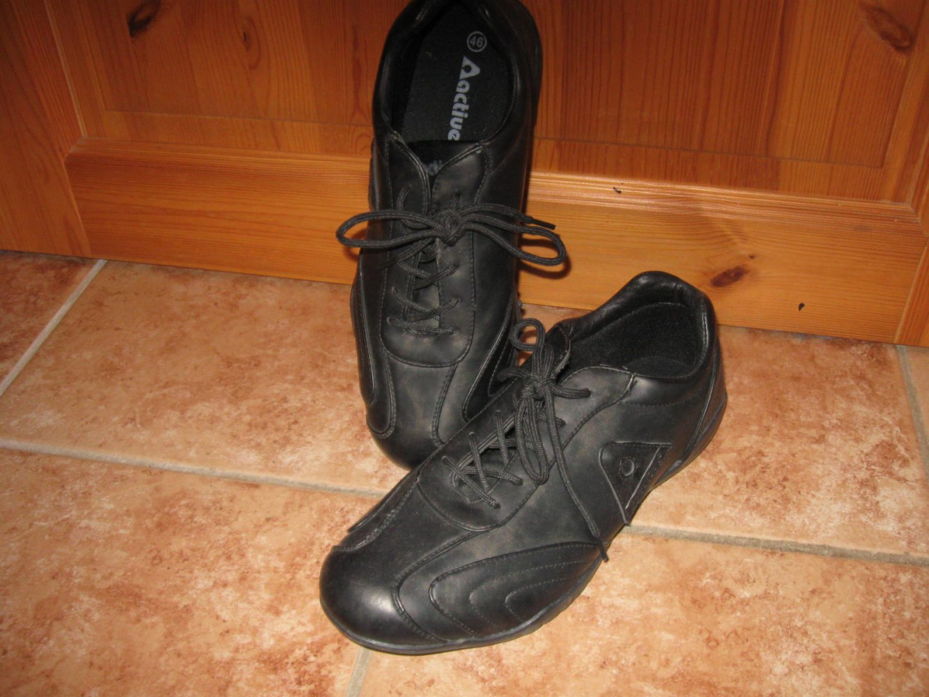 *** Tolle sportliche Schnürschuhe ***