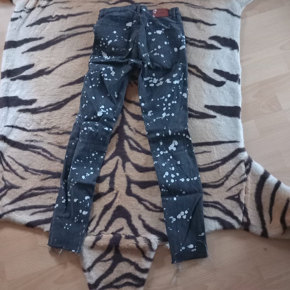 *** Extravagante ~ Jeans ~ Farbkleckse ***