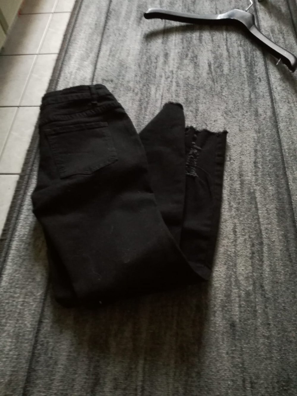 *** Super Jeans ~ Risse ~ Ausgefranzt ***
