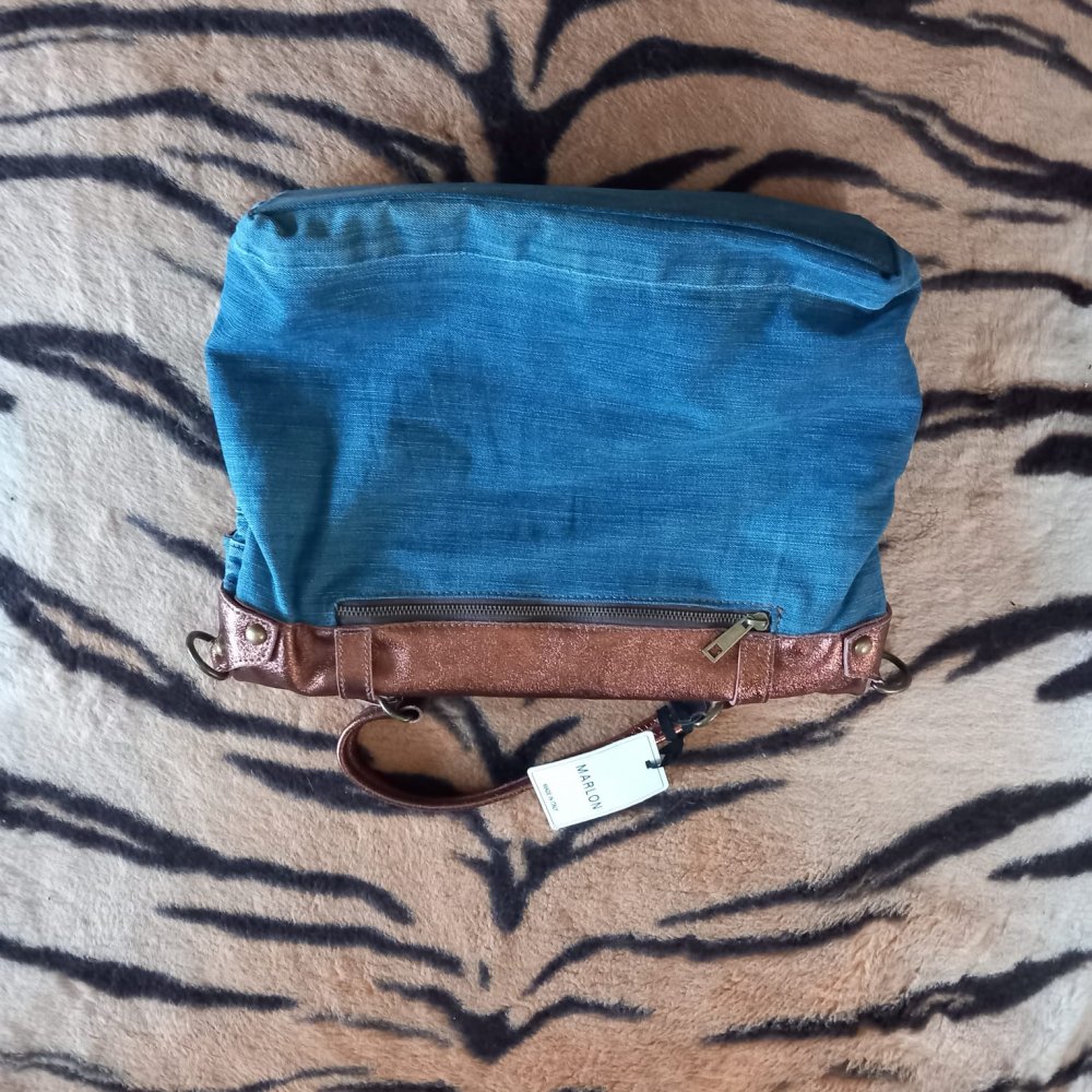 *** Neu ~ Irre ~ Tasche ***