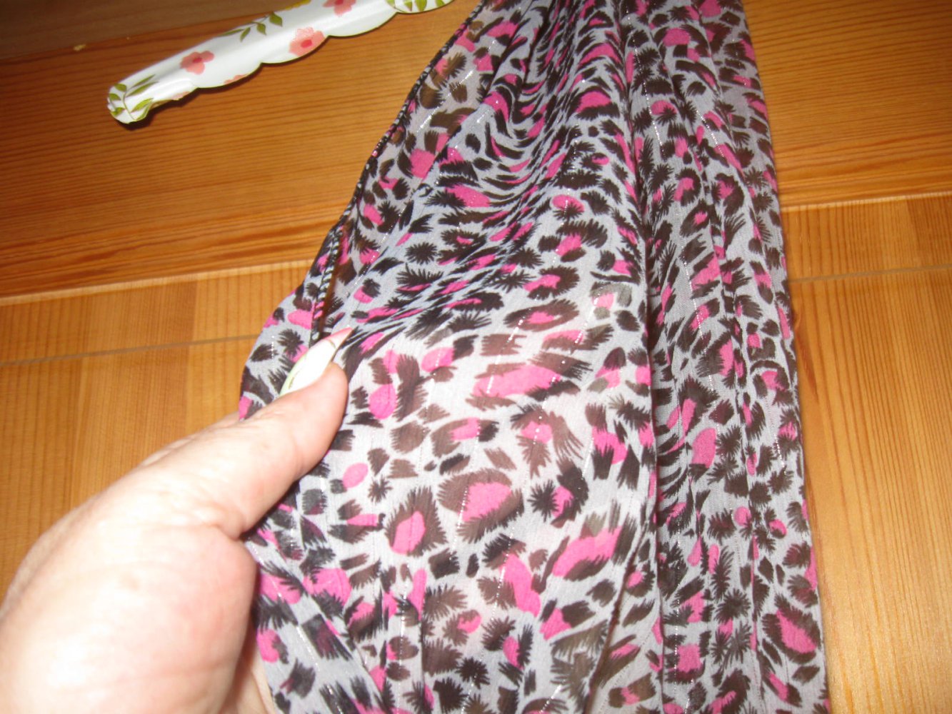 *** Leo Look ~ Schal ~ Lurexfäden ***