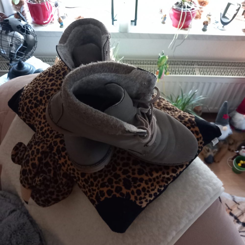 *** Gefüttert ~ Boots ~ Rieker ***