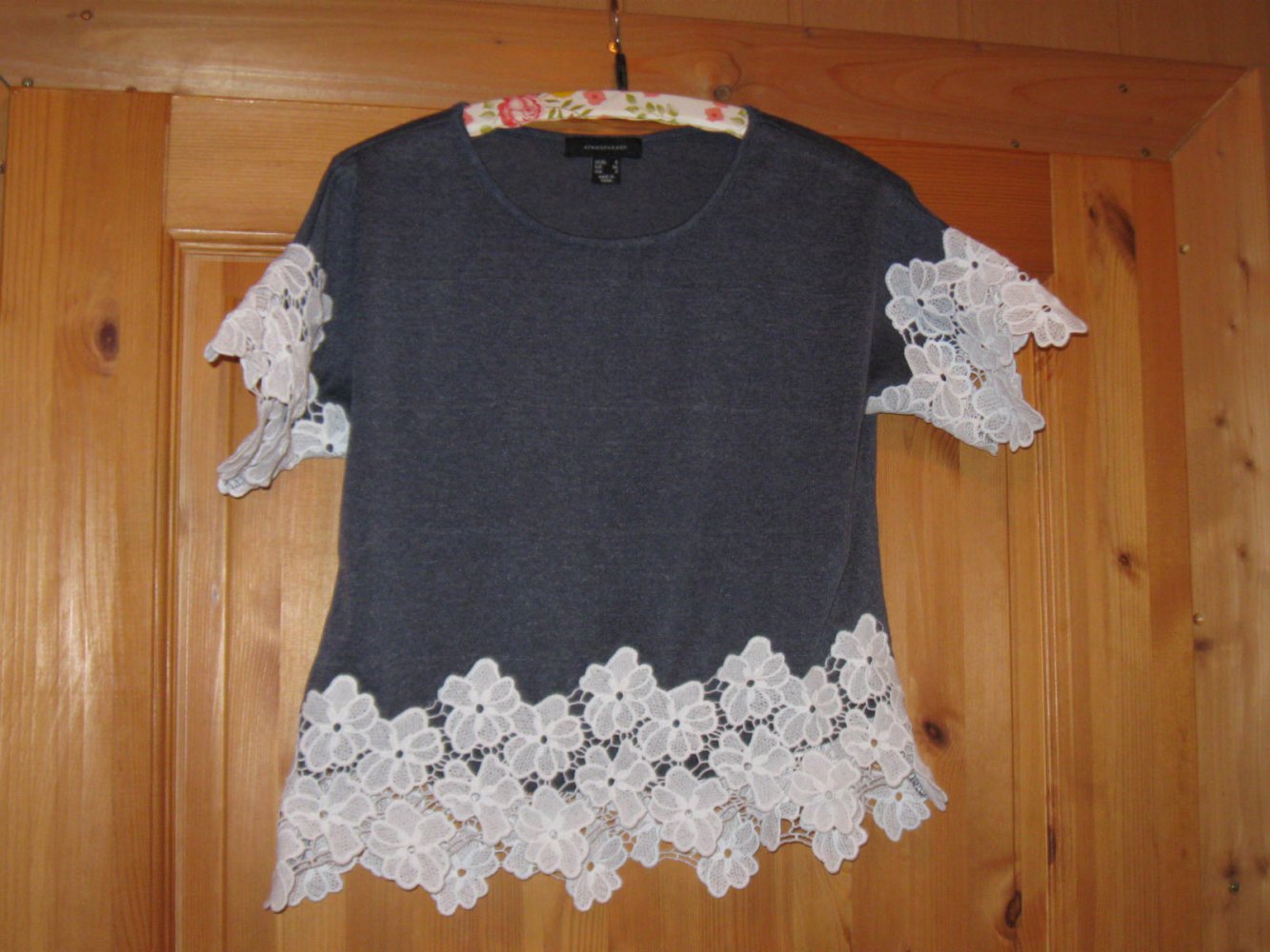 *** Mega ~ Süss ~ Kurz ~ Shirt ~ Spitze ***
