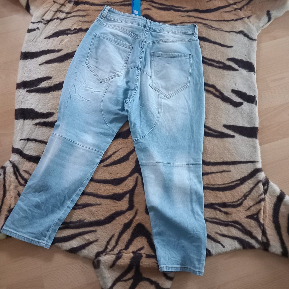 *** Neue ~ Mickey Mouse ~ Jeans ***