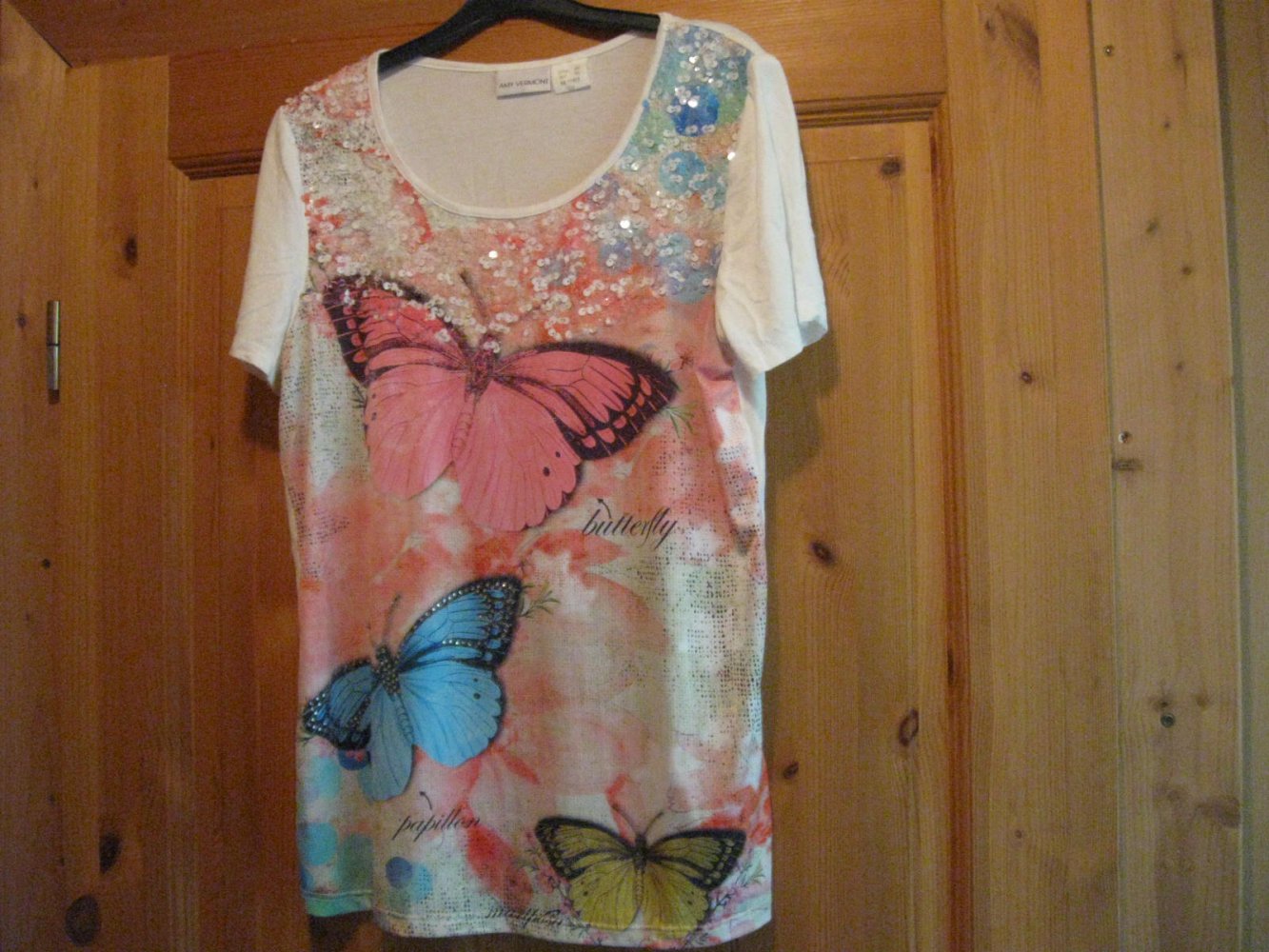 *** Farbenfrohes Shirt mit Papillon Druck ***