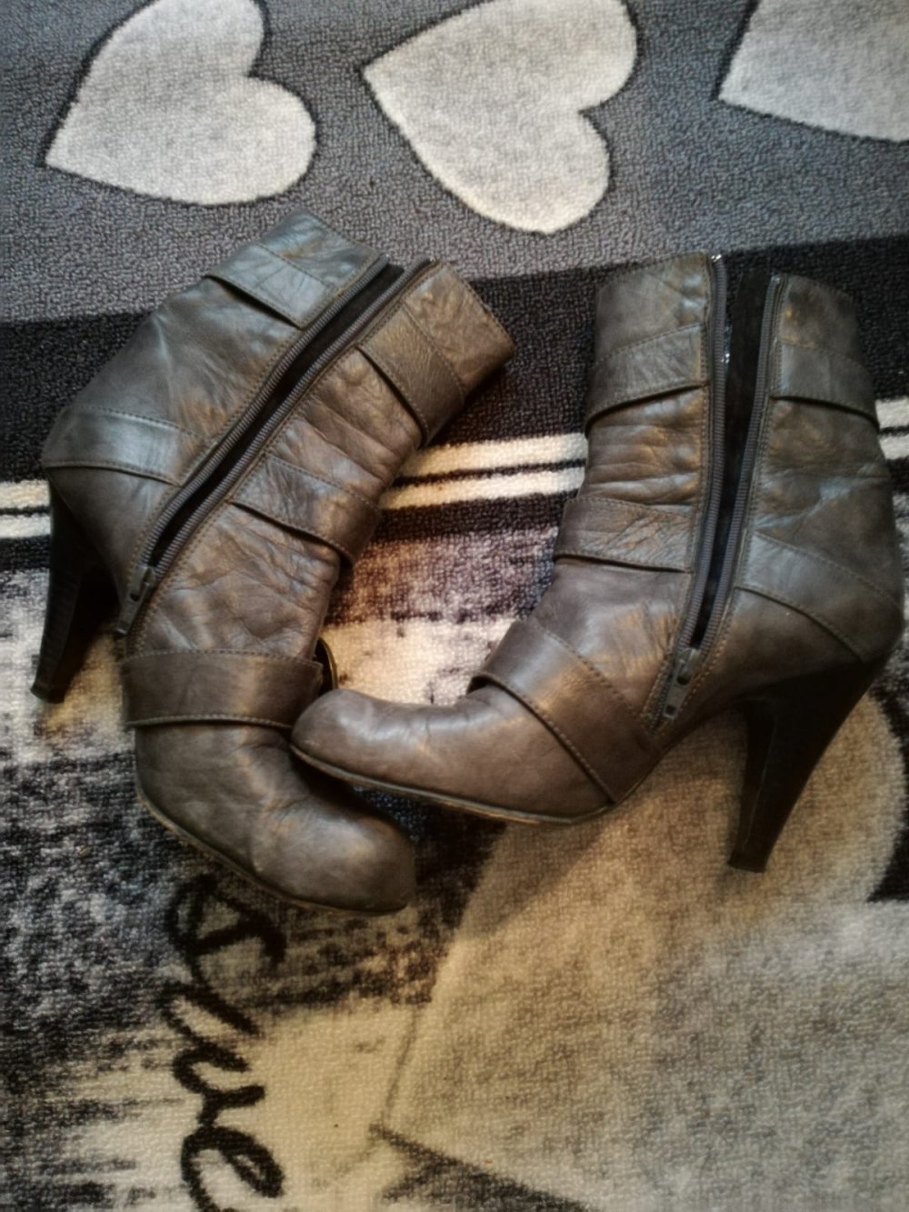 *** Echt Leder ~ Stiefel ~ Knöchel ~ Schnallen ***