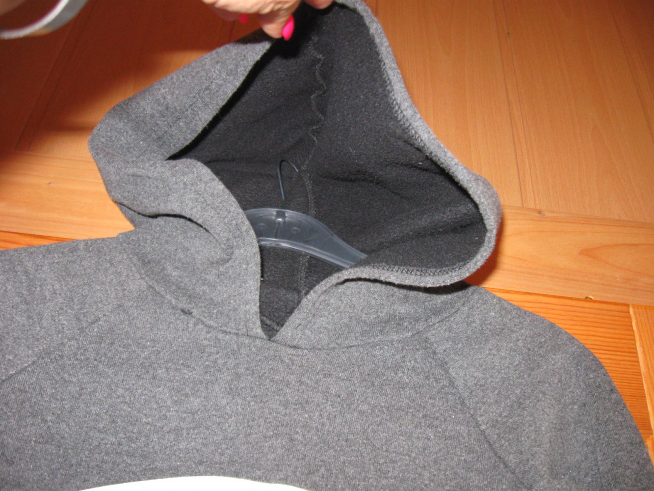 *** Hoodie mit Kapuze ***