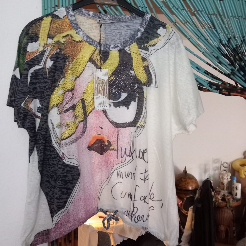 *** Neu ~ Mega ~ Cool ~ Shirt ~ Missy ***