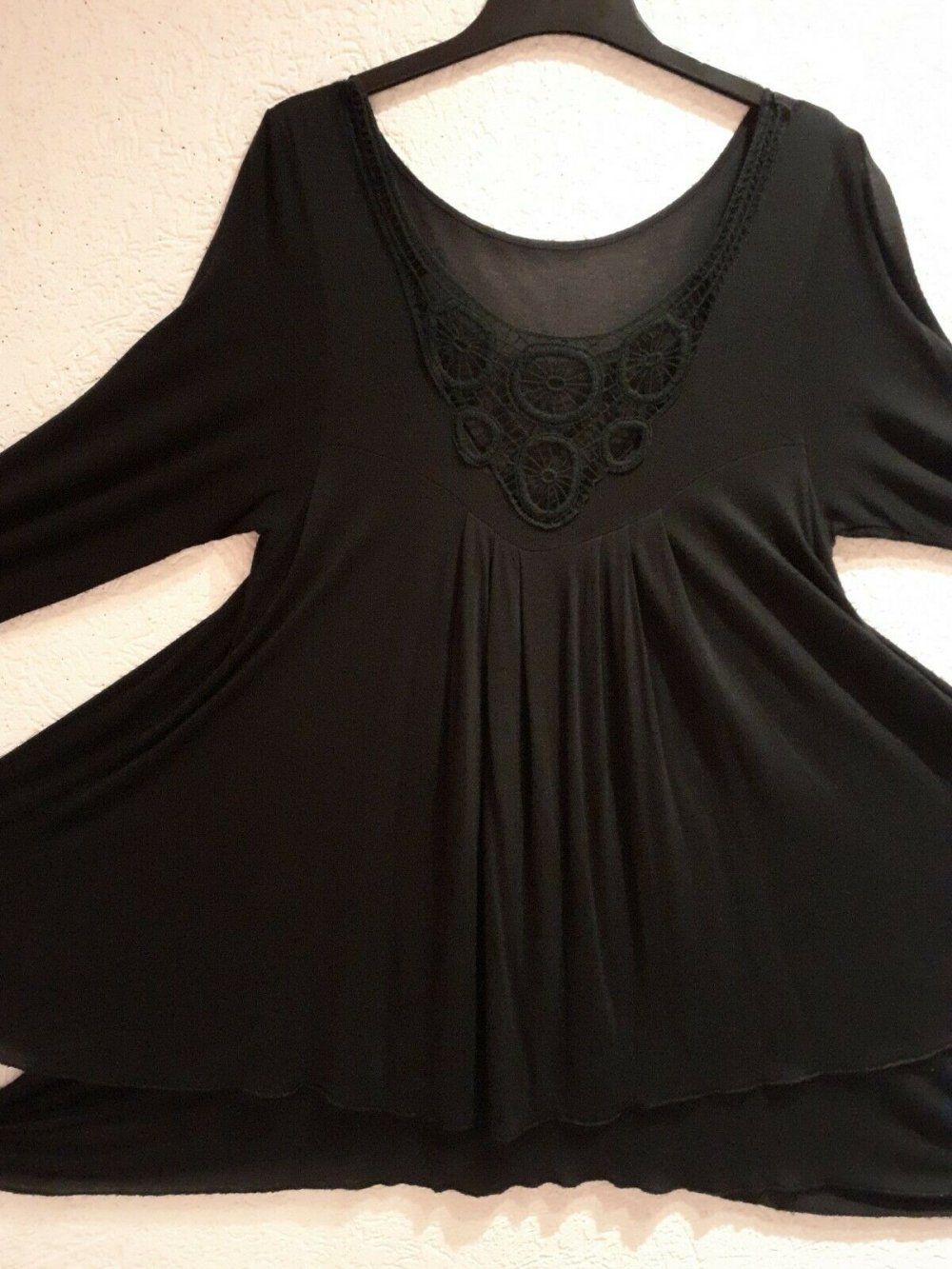 *** Asymmetrisch ~ Kleid ~ Spitze ~ Stretch ~ Italy ***