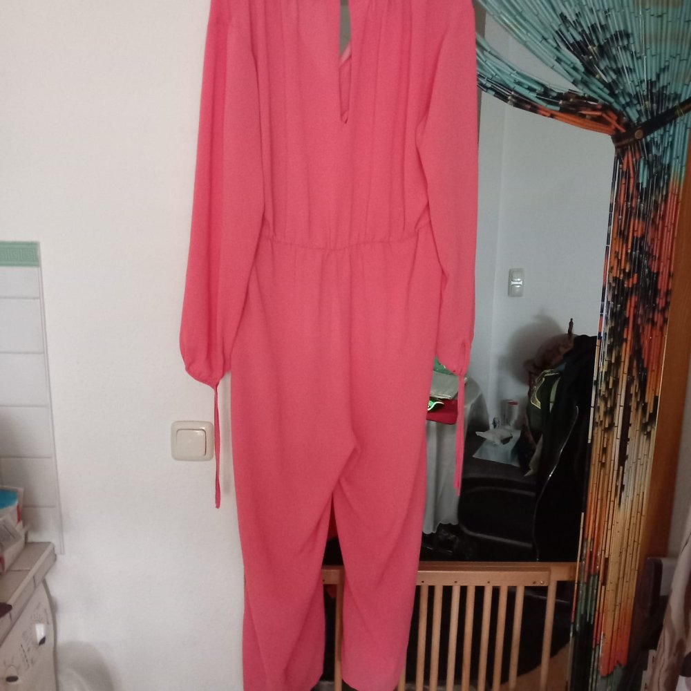 *** Neu ~ Jumpsuits ~ Elegant ***