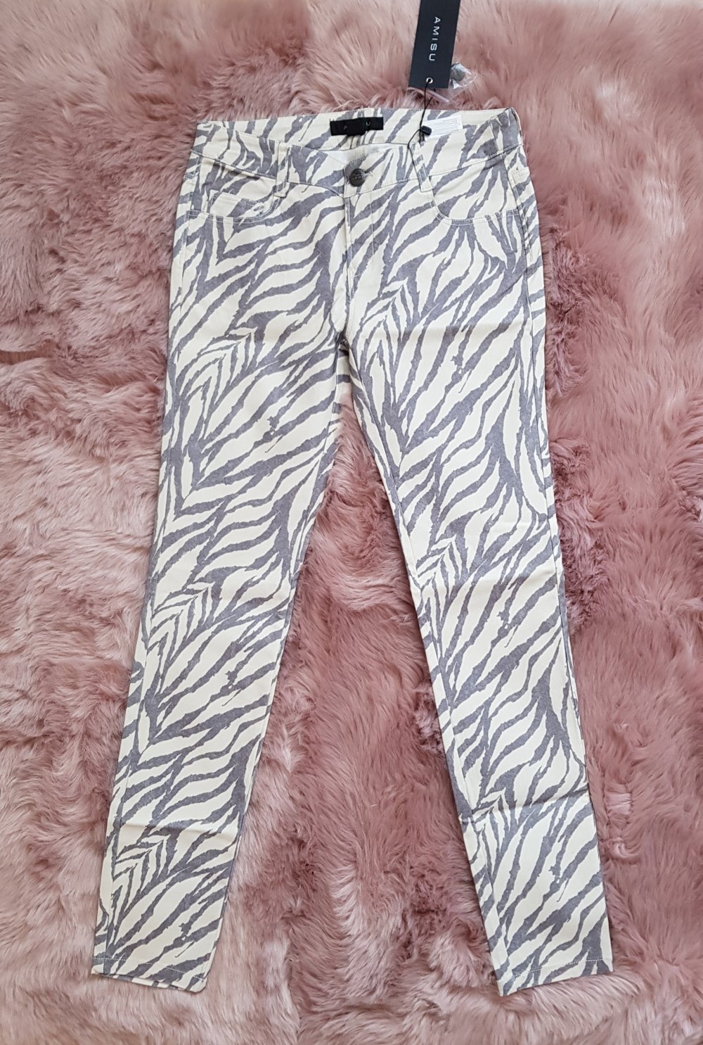 Neu mit Etikett! Hose mit Zebramuster, Animal Print.