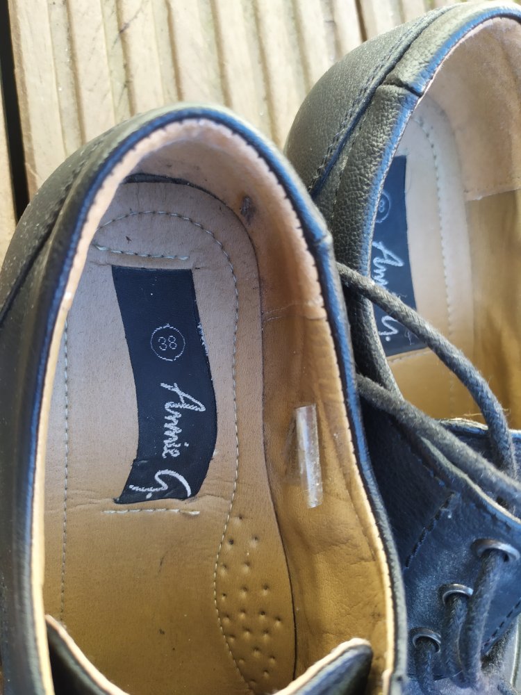 Schnürrschuhe