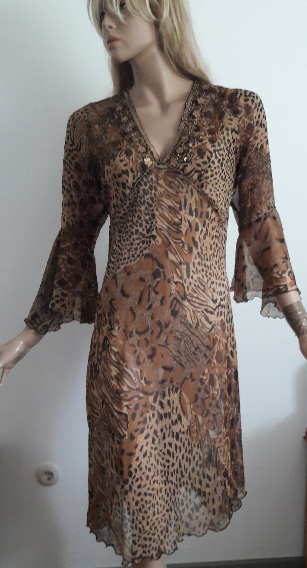 Duftiges Tunika-Kleid im Animalprint 