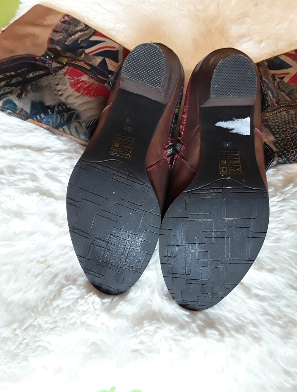 bunte Stiefel v. L. Vita im Usedlook