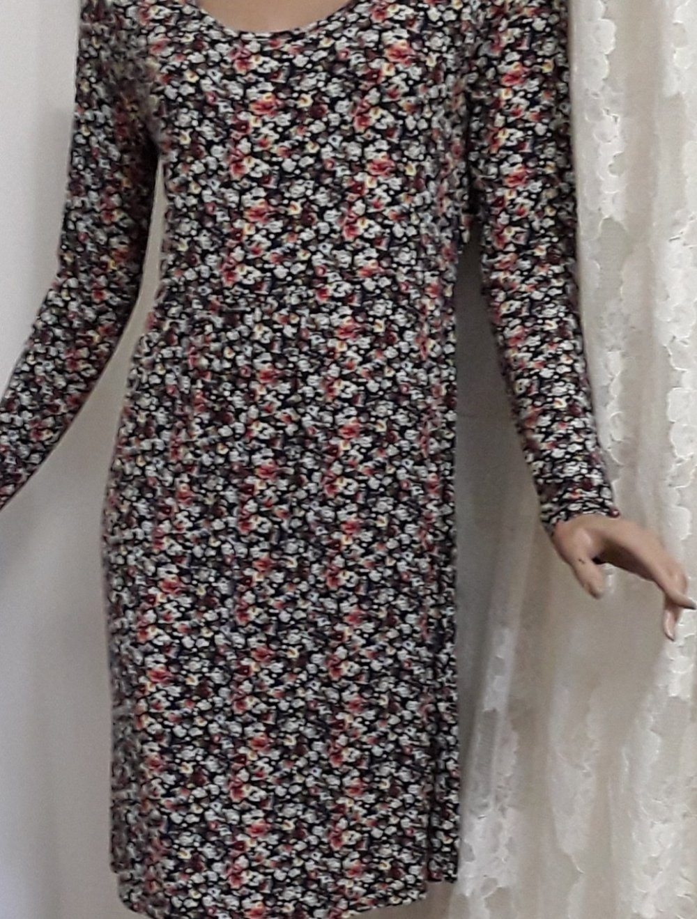 niedliches Streublümchen-Kleid