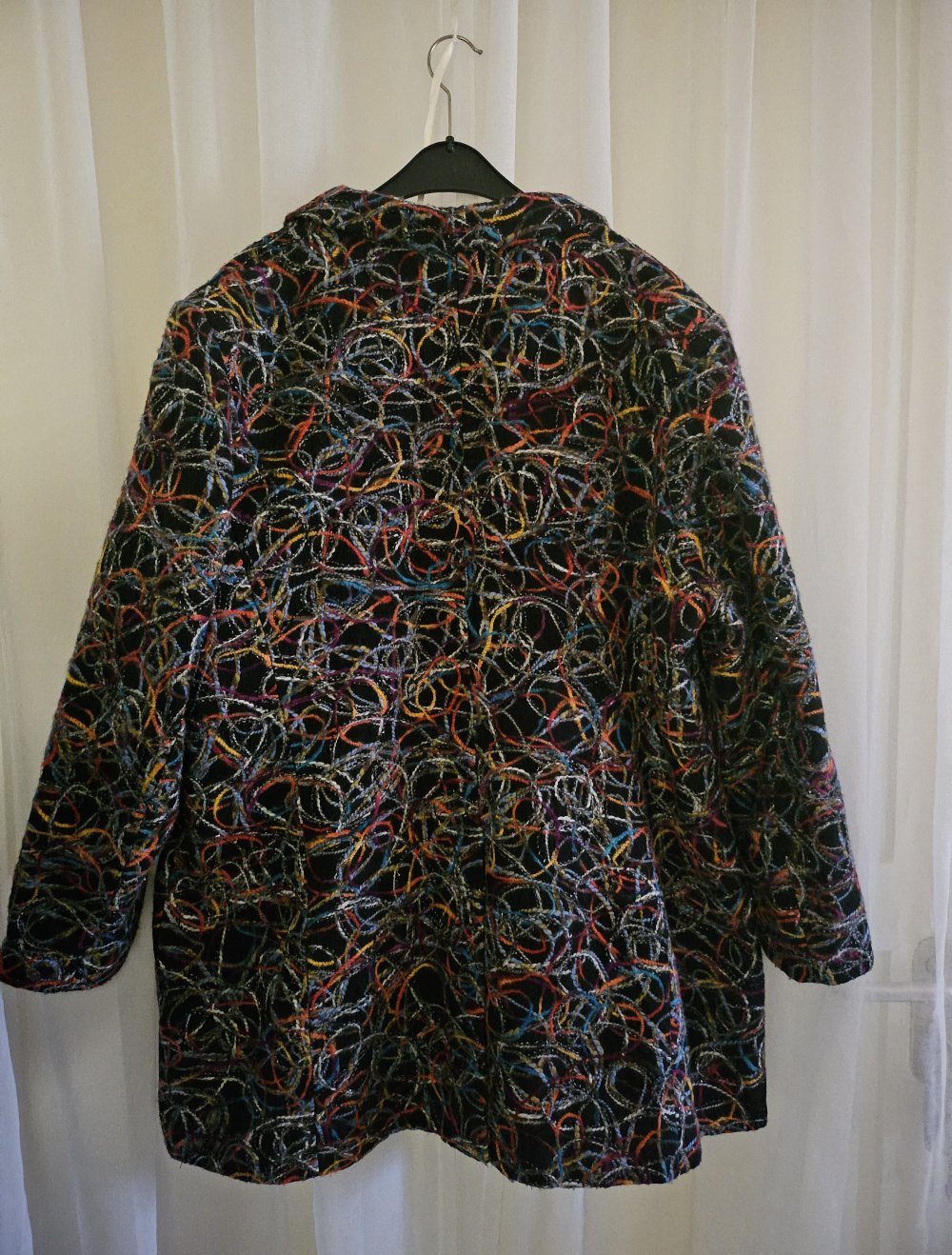 Jacke/Kurzmantel Stoff-Fäden-Optik