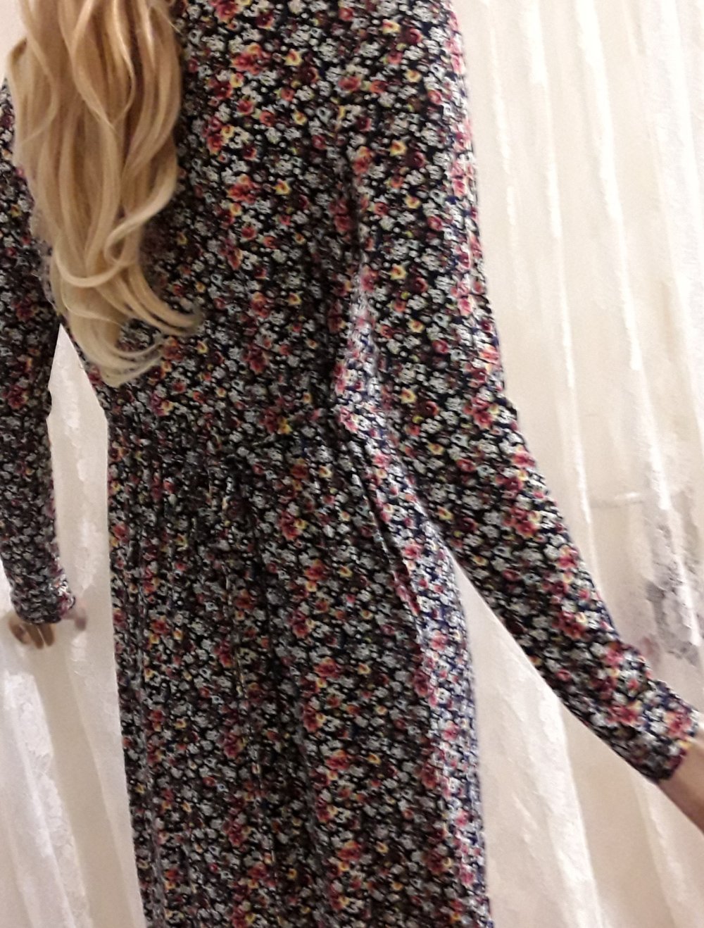 niedliches Streublümchen-Kleid