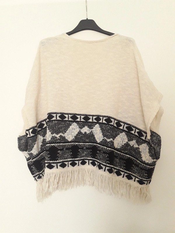 Cardigan Ponchojacke Überwurf Jäckchen Muster Fransen Creme Schwarz Gemustert Poncho Kurzarm Hippie Boho Ethno Fransen