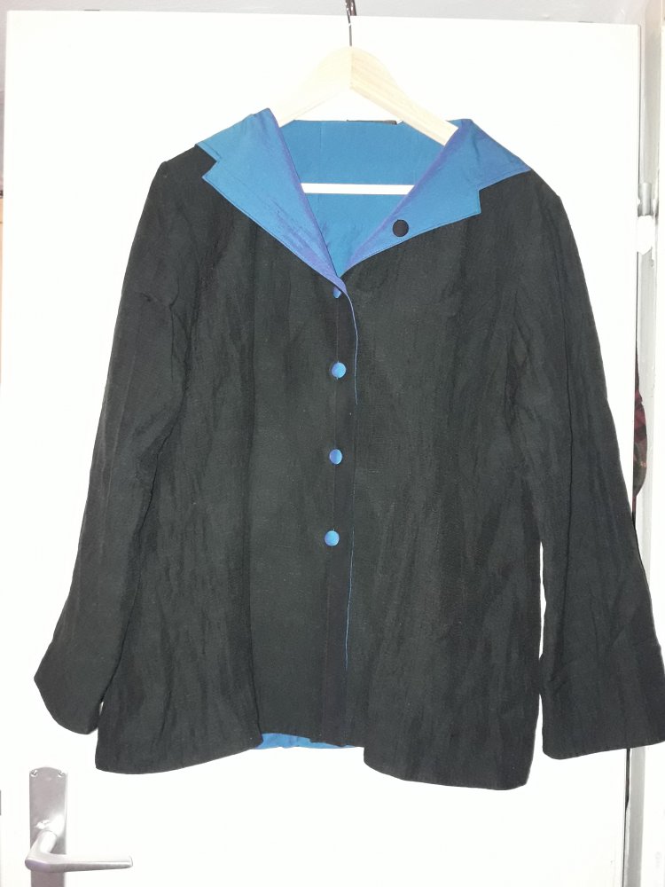 schwarz blaue Jacke Seide 