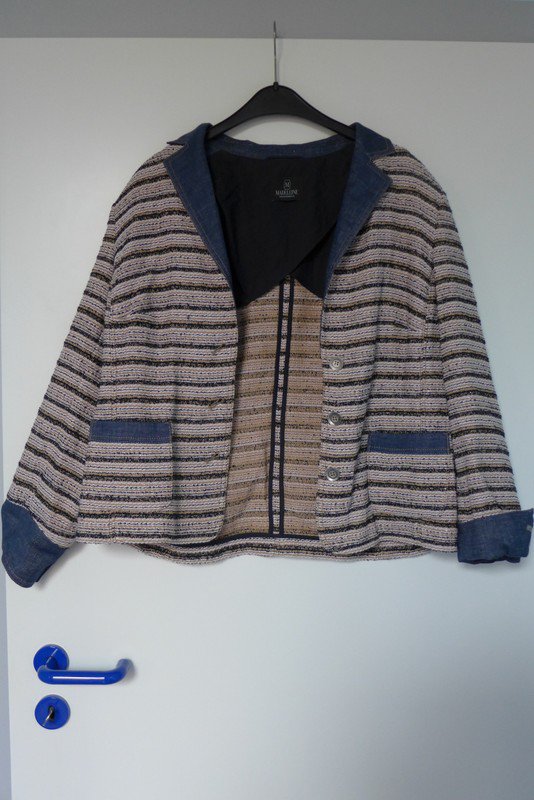 Madeleine Pfiffige Boucle Jacke Jeans