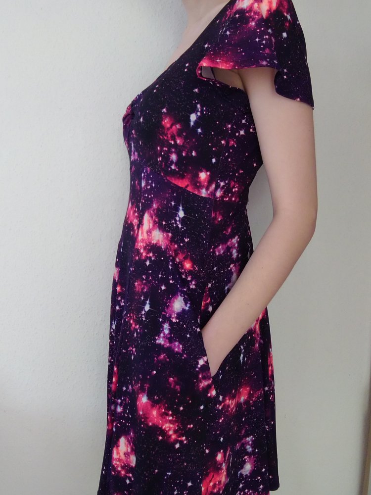 Allover Galaxie Print Kleid mit Taschen