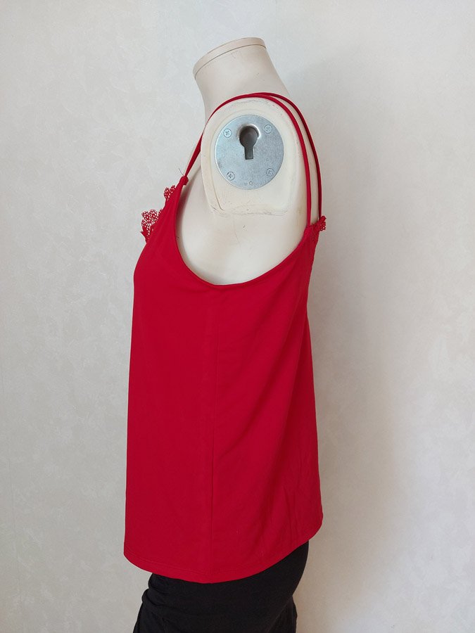 Top ~ Sommer ~ Spitze ~ Dunkelrot ~ Locker ~ luftig ~ Oberteil