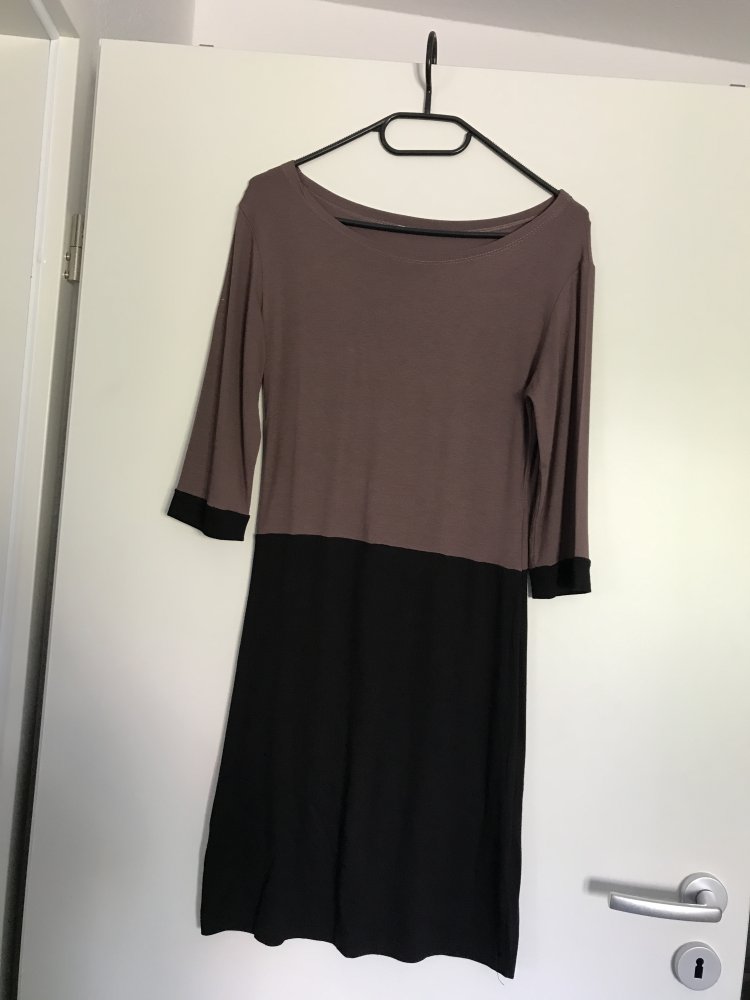 Tolles Minikleid 3/4-Arm taupe/schwarz 
