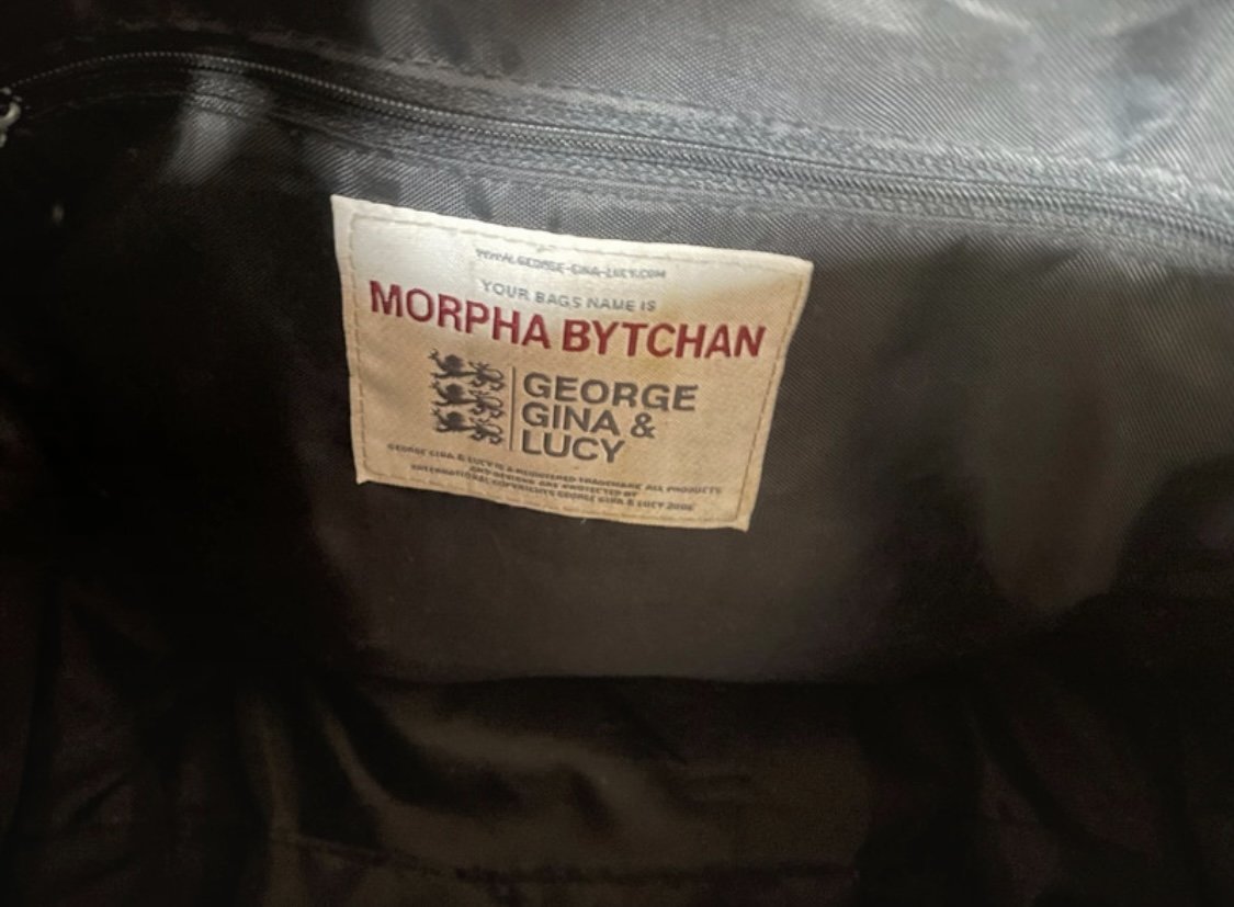 George Gina & Lucy Morpha Bytchan in Silber