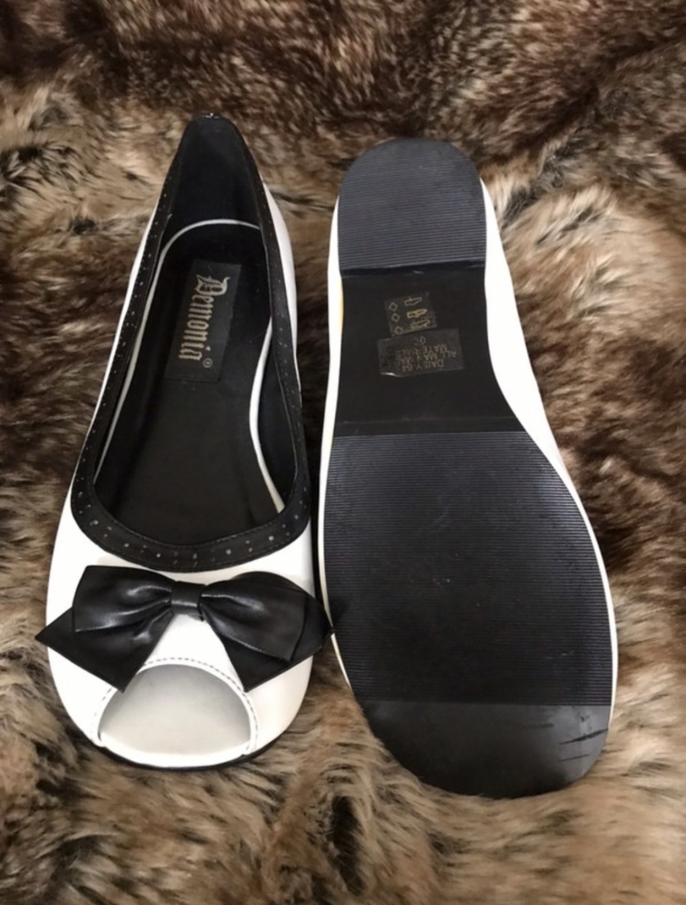 Extravagante Ballerinas von Demonia, Gr. 38