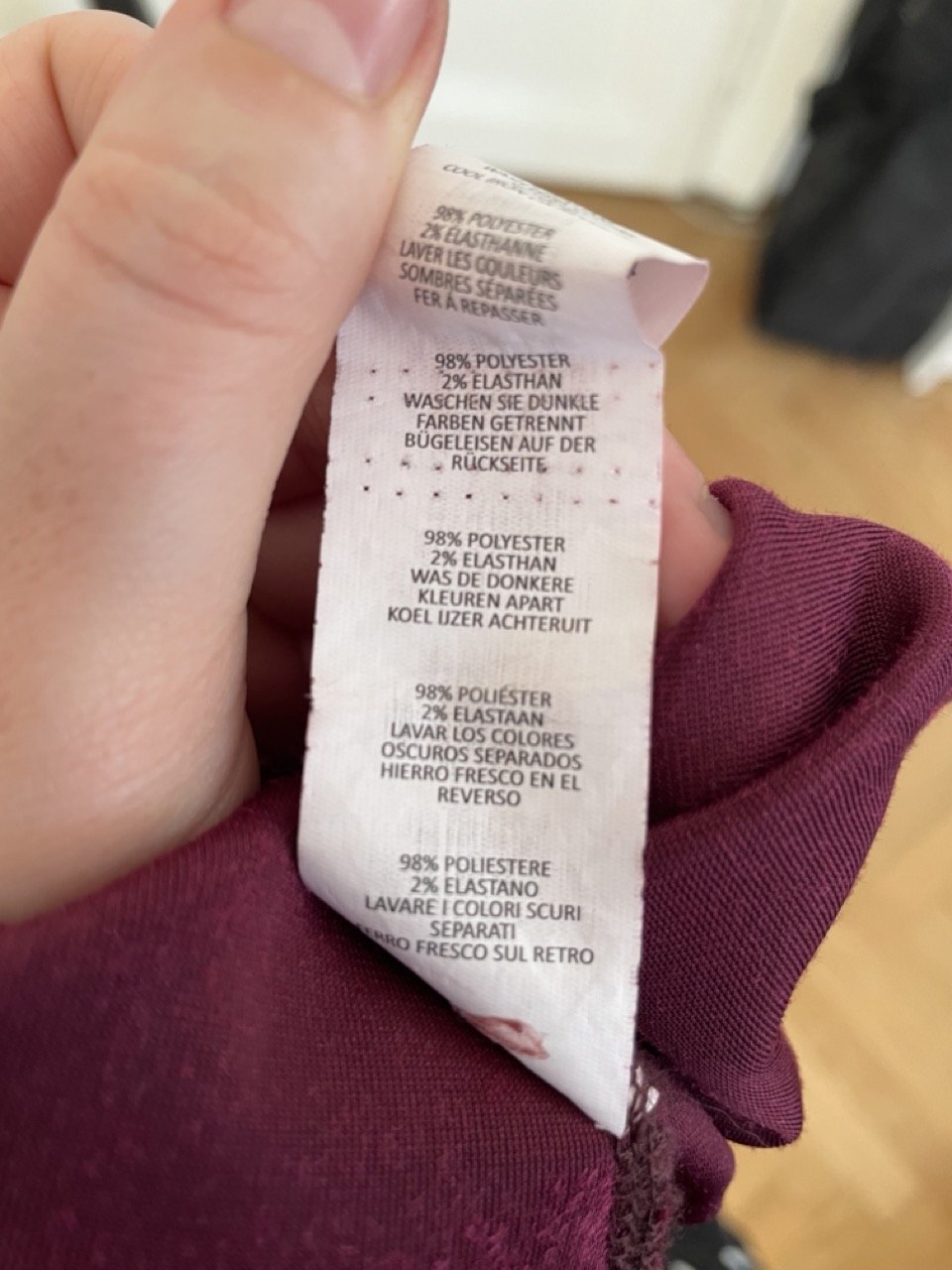Rotes Samtkleid von boohoo/ASOS, Gr. 38/40