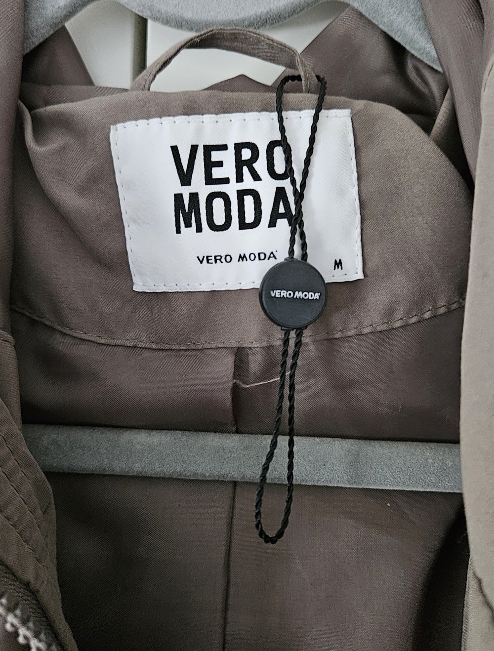 Vero Moda Jacke Gr.M, khaki, Damen
