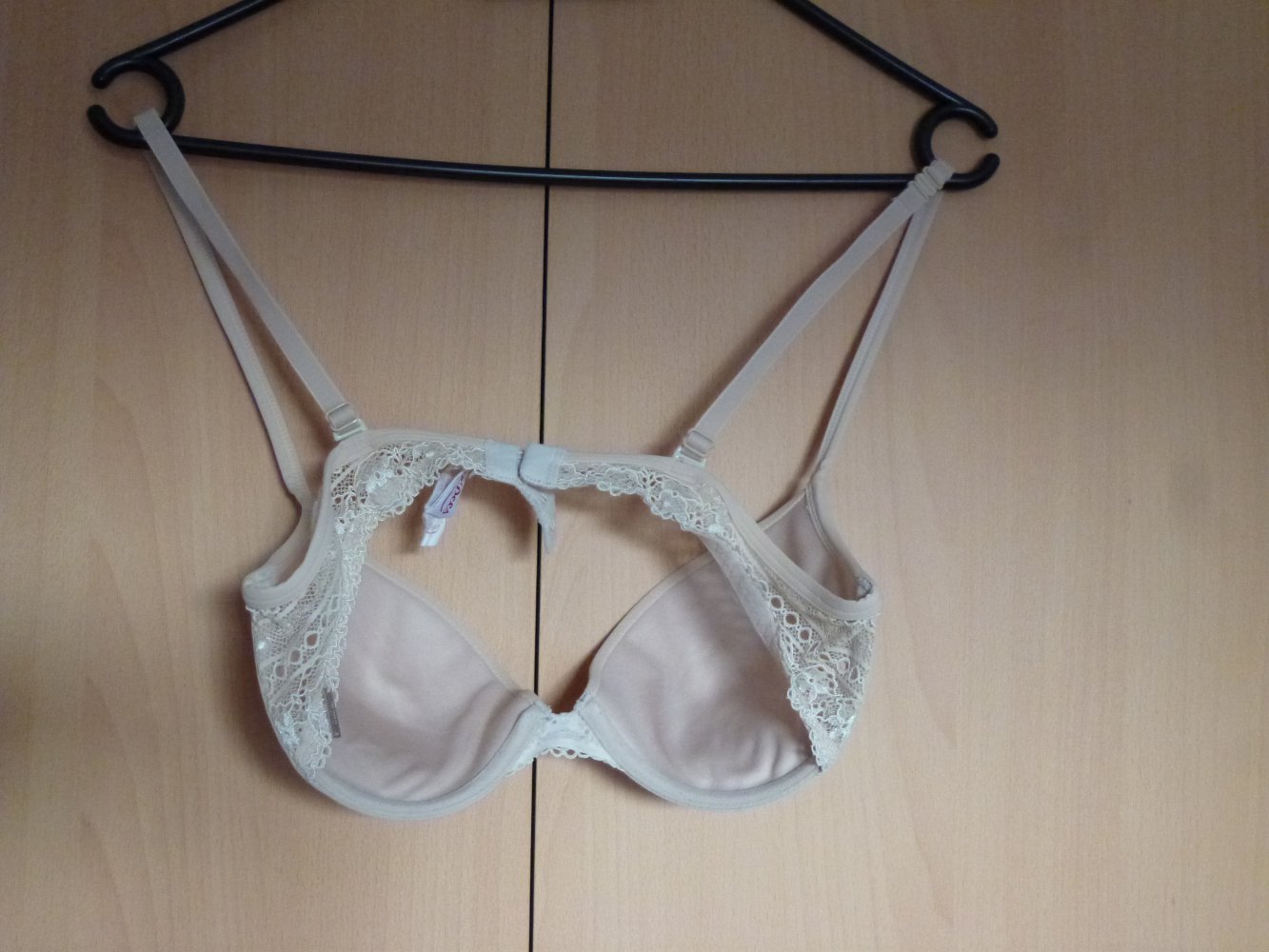 Hautfarbener BH mit Spitze und leichtem Push-Up, beige, nude, Größe 75B