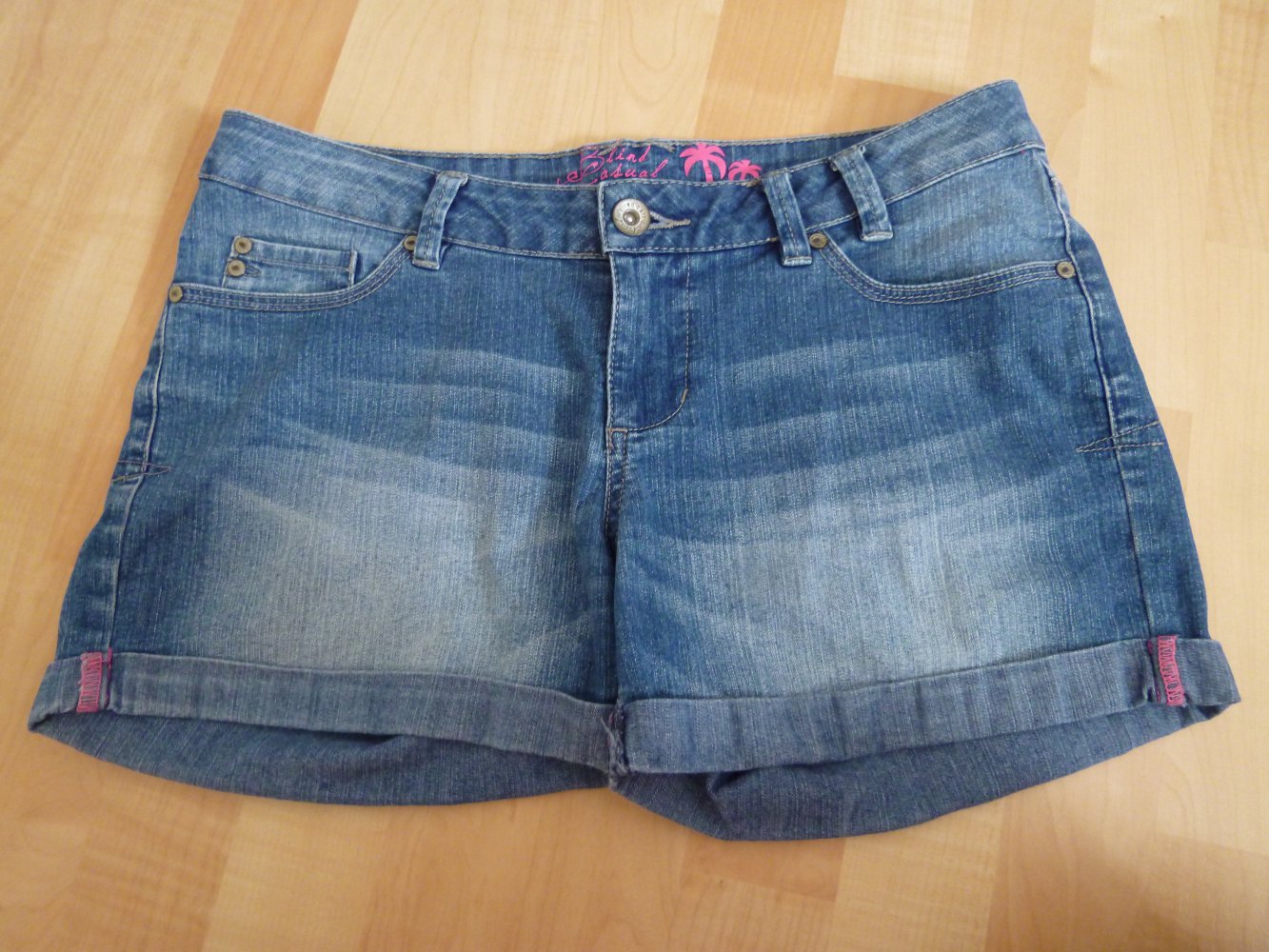 Blaue Hotpants, Größe M 